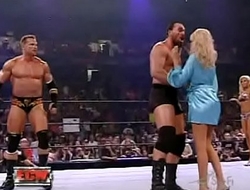 wwe - ECW Extreme Bikini Contest - Torrie Wilson vs. Kelly Kelly 2006 8-22
